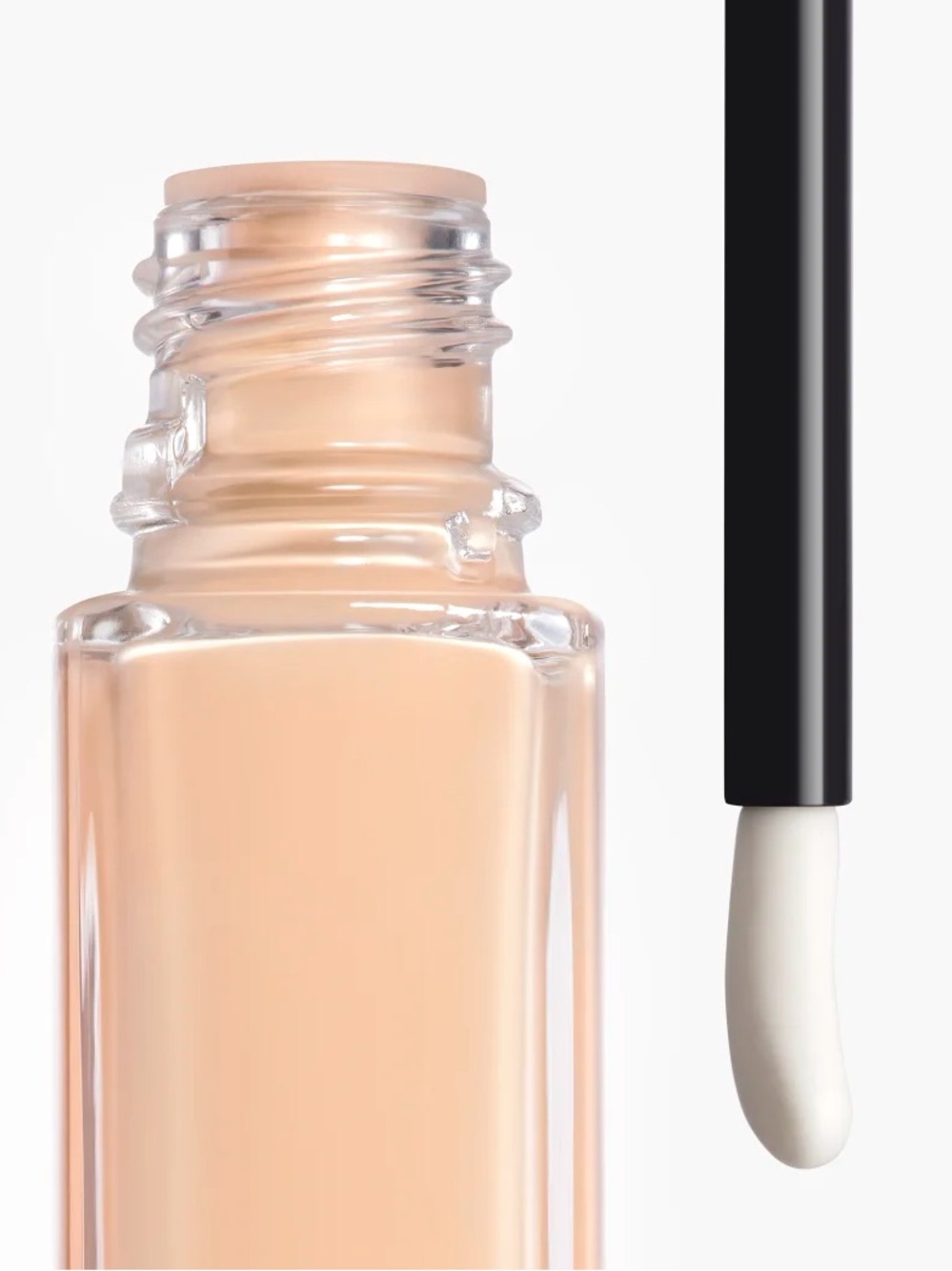 Chanel LES BEIGES Serum Concealer Natural Healthy Glow shade B20